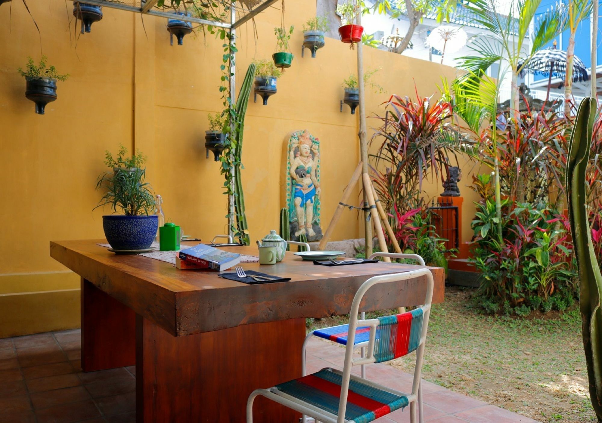 科洛布坎 Bali Bee House酒店 外观 照片