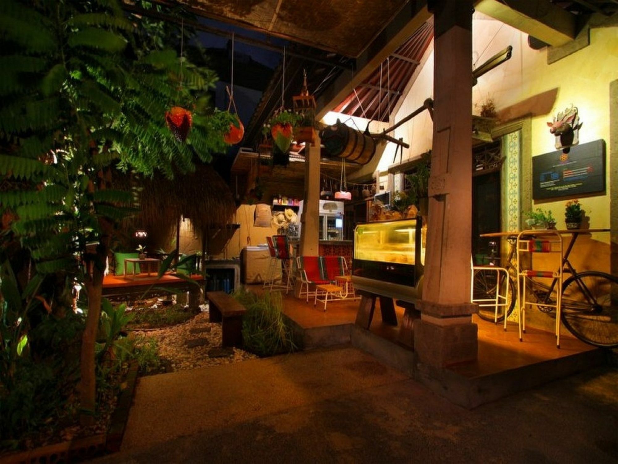 科洛布坎 Bali Bee House酒店 外观 照片